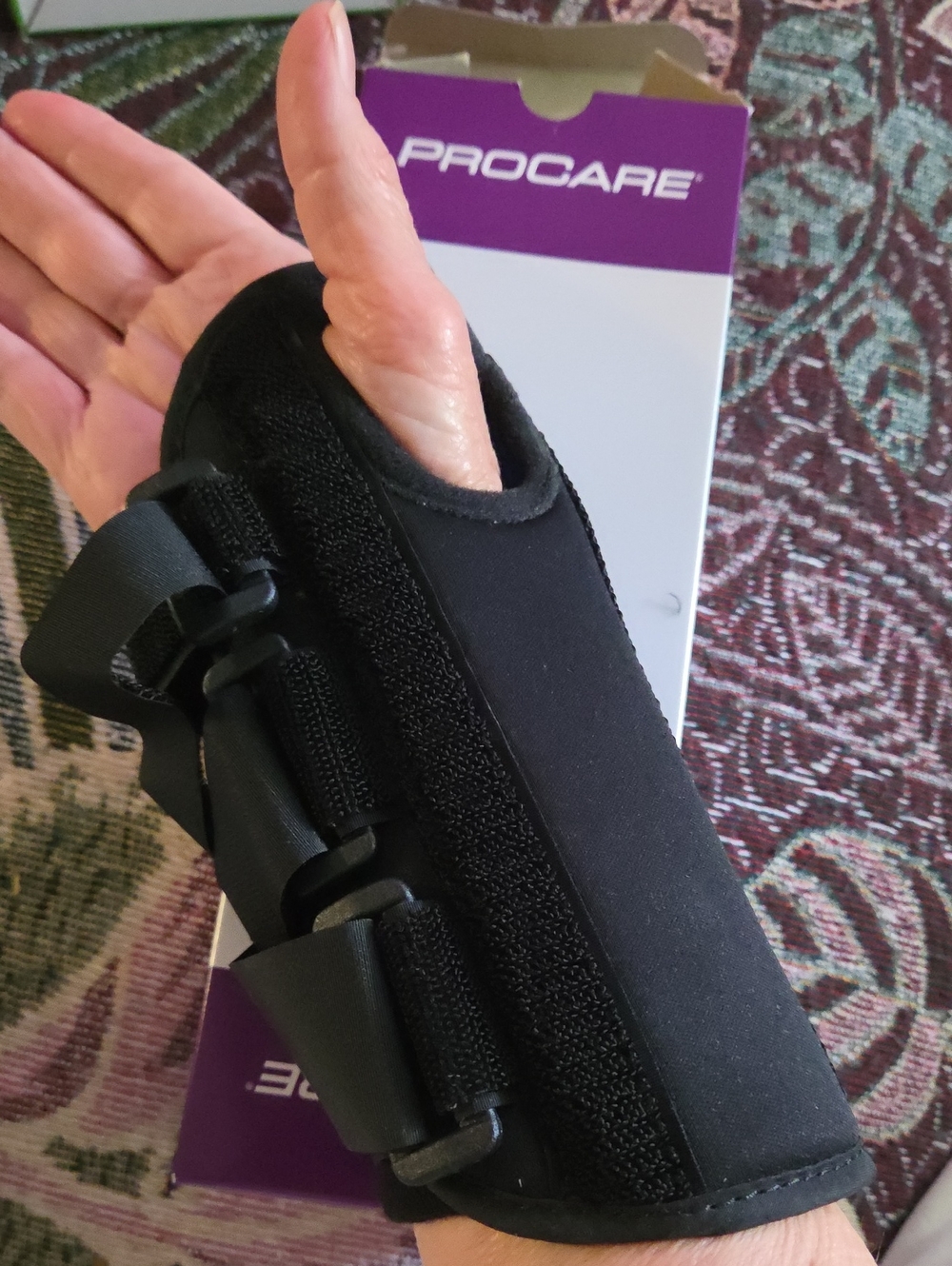 Black Left Hand Wrist Thumb Stabilizer Brace
